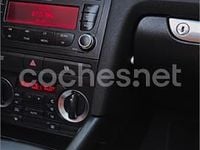 Usado Audi A3 Cabriolet Attraction 140 CV (102 kW) 2009 Rojo Descapotable