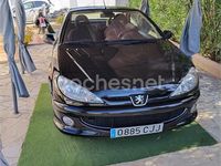 Usado Peugeot 206 138 CV (101 kW) 2003 Negro Descapotable