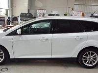Usado Ford Focus Trend+ 125 CV (91 kW) 2017 Blanco Familiar
