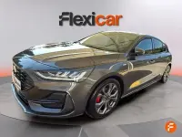 Usado Ford Focus ST-Line 125 CV (91 kW) 2022 Gris Berlina