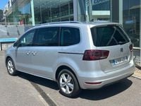 Usado Seat Alhambra XCELLENCE 150 CV (110 kW) 2022 Gris / plata Monovolumen