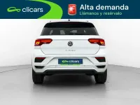 Usado VW T-Roc Advance 110 CV (80 kW) 2022 Blanco SUV