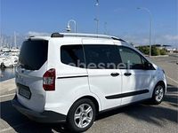 Usado Ford Tourneo Courier Trend 100 CV (73 kW) 2019 Blanco Monovolumen