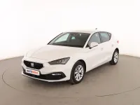 Usado Seat Leon Style 131 CV (96 kW) 2021 Blanco Berlina