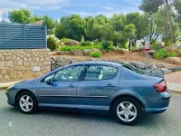 Usado Peugeot 407 Premium 136 CV (100 kW) 2006 Gris / plata Berlina