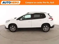 Usado Peugeot 2008 Style 102 CV (75 kW) 2019 Blanco SUV