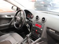 Usado Audi A3 Attraction 102 CV (75 kW) 2007 Verde Utilitario