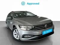 Usado VW Passat 150 CV (110 kW) 2021 Gris Familiar