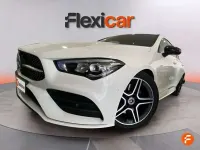 Usado Mercedes CLA200 Shooting Brake 150 CV (110 kW) 2023 Blanco Familiar
