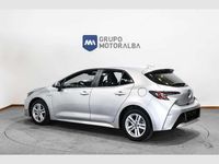 Usado Toyota Corolla Active 122 CV (89 kW) 2021 Plateado Utilitario
