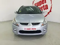 Usado Mitsubishi Grandis Intense 136 CV (100 kW) 2008 Gris / plata Monovolumen