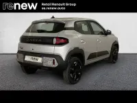 Usado Dacia Spring Extreme 47 kW (65 CV) 2025 Gris Utilitario
