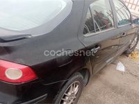 Usado Renault Laguna II Authentique 110 CV (80 kW) 2005 Negro Berlina