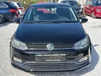 Usado VW Polo Advance 90 CV (66 kW) 2017 Negro Utilitario