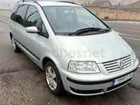 Usado VW Sharan Comfortline 115 CV (84 kW) 2004 Gris / plata Monovolumen