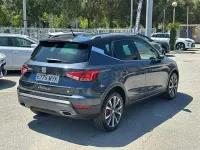 Usado Seat Arona FR 115 CV (84 kW) 2025 Gris / plata SUV