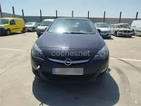 Usado Opel Astra Excellence 136 CV (100 kW) 2015 Negro Berlina