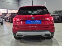 Usado Seat Arona Xperience 115 CV (84 kW) 2025 Granate SUV