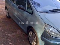 Usado Citroën Xsara Picasso Exclusive 117 CV (86 kW) 2002 Azul Monovolumen