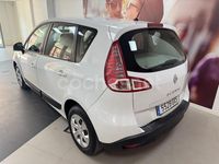 Usado Renault Scénic III Expression 105 CV (77 kW) 2010 Blanco Monovolumen