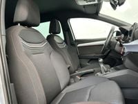 Usado Seat Ibiza FR 110 CV (80 kW) 2023 Gris plata Utilitario