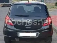Usado Opel Corsa Color Edition 100 CV (73 kW) 2012 Negro Utilitario