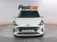 Używany Hyundai i10 67 KM (49 kW) 2023 Biały Hatchback
