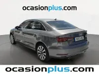 Usado Audi A3 Design 116 CV (85 kW) 2018 Gris Berlina