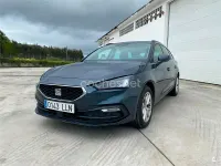 Usado Seat Leon Style 150 CV (110 kW) 2020 Gris / plata Familiar