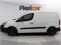 Usado Citroën Berlingo Live 101 CV (74 kW) 2018 Blanco Monovolumen