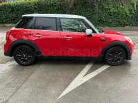 Begagnad Mini Cooper 136 HK (100 kW) 2022 Röd Halvkombi