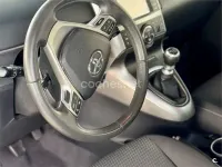 Käytetty Toyota Verso Comfort 124 HP (91 kW) 2014 Vihreä Tila-auto