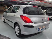 Usado Peugeot 308 90 CV (66 kW) 2010 Gris / plata Berlina