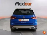 Usado Seat Arona Xperience 115 CV (84 kW) 2025 Azul SUV