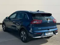 Usado Kia Niro 141 CV (103 kW) 2018 Azul SUV