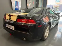 Usado Chevrolet Camaro 405 CV (297 kW) 2015 Negro Coupe
