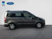 Usado Ford Tourneo Courier Ambiente 100 CV (73 kW) 2019 Gris / plata Monovolumen
