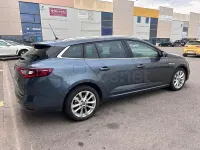Usado Renault Mégane GrandTour Zen 115 CV (84 kW) 2020 Azul Familiar