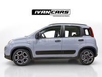 Usado Fiat Panda Cross Cross 70 CV (51 kW) 2022 Gris / plata Utilitario