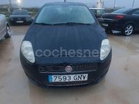 Usado Fiat Punto Dynamic 95 CV (69 kW) 2009 Negro Berlina
