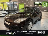Usado Renault Mégane Authentique 100 CV (73 kW) 2011 Marrón Berlina