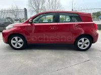 Usado Toyota Urban Cruiser Active 100 CV (73 kW) 2010 Granate Utilitario