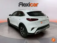 Usado Kia XCeed 120 CV (88 kW) 2022 Blanco SUV