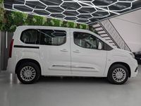 Usado Toyota Proace City City 102 CV (75 kW) 2022 Blanco Monovolumen