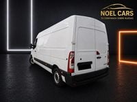Usado Renault Master 135 CV (99 kW) 2022 Blanco Monovolumen