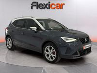 Usado Seat Arona FR 150 CV (110 kW) 2023 Gris SUV