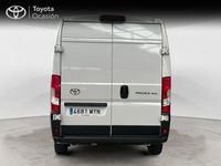 Usado Toyota Proace 140 CV (102 kW) 2025 Blanco Monovolumen
