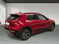 Usado Kia Niro 141 CV (103 kW) 2024 Rojo SUV
