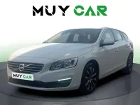 Usado Volvo V60 Momentum 150 CV (110 kW) 2017 Blanco Familiar