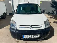 Usado Citroën Berlingo 75 CV (55 kW) 2007 Blanco Monovolumen